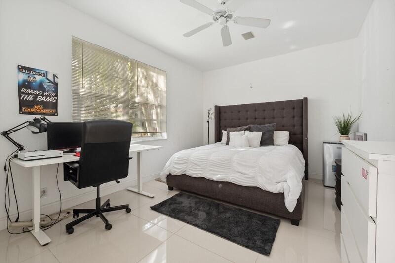 4285 Northwest 66th Place Boca Raton, FL 33496 - Photo 15 of 20 14_4285NW66thPlace_161_4thBedroom_FlexML