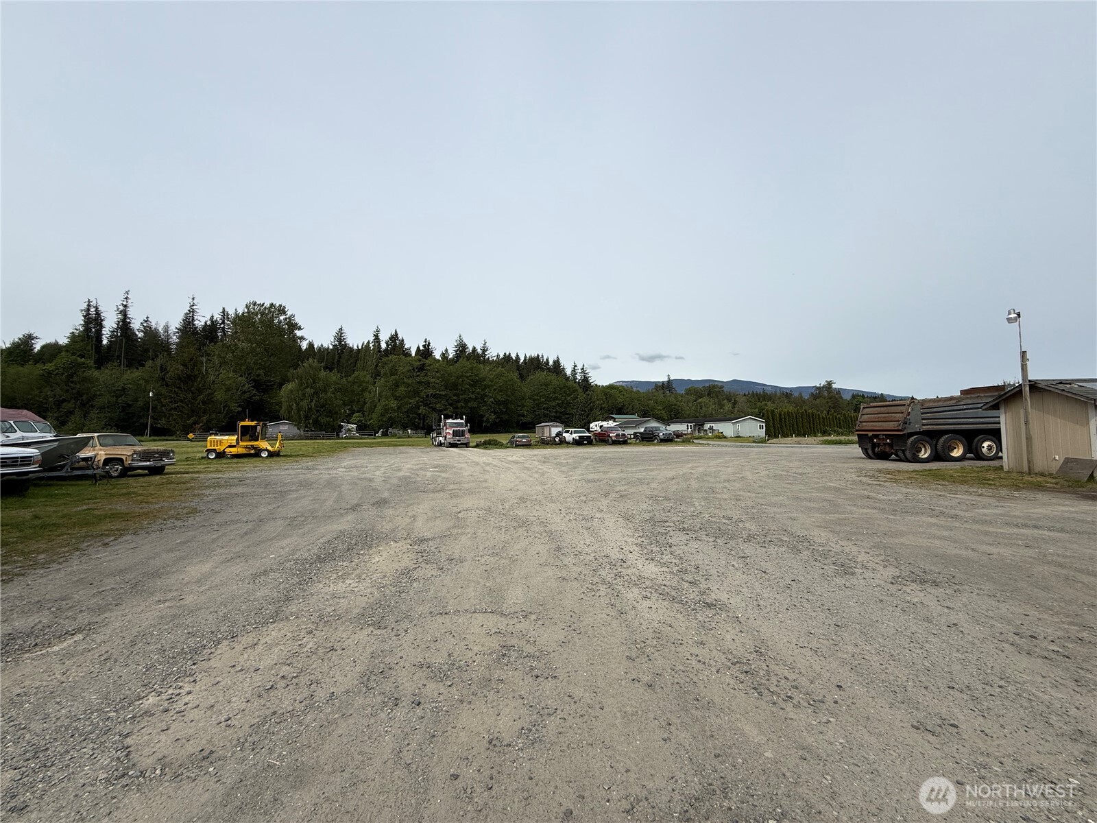 8713 F & S Grade Road Sedro-Woolley, WA 98284 - Photo 11 of 31 Gallery Image 11