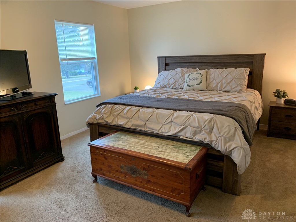 390 Clearcreek Road Springboro, OH 45066 - Photo 2 of 11 Gallery Image 2