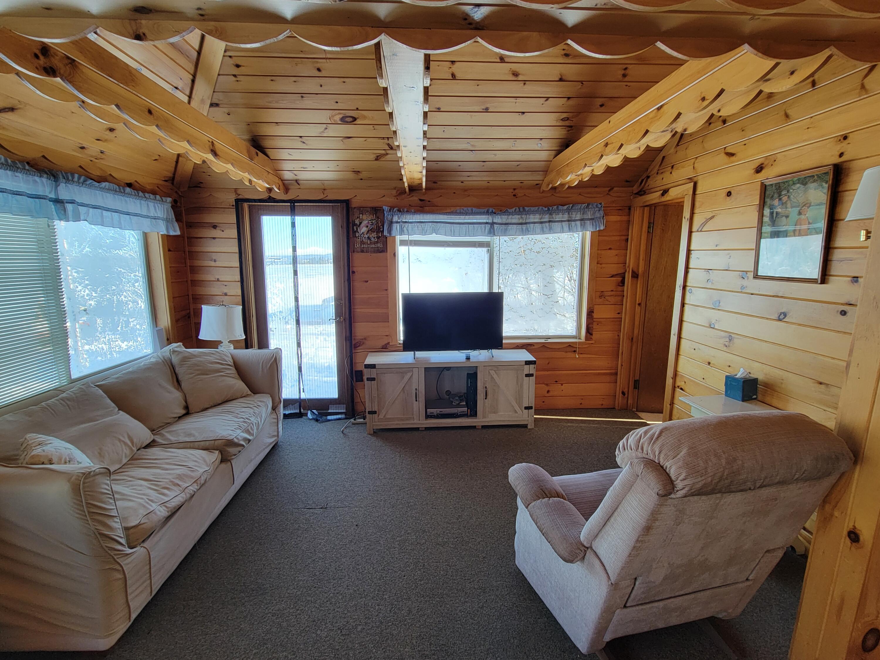 450 Rumford Road Oquossoc, ME 04964 - Photo 4 of 44 12