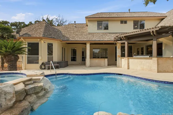 $1,050,000 | 9610 Trophy Oaks Drive, San Antonio, TX 78266