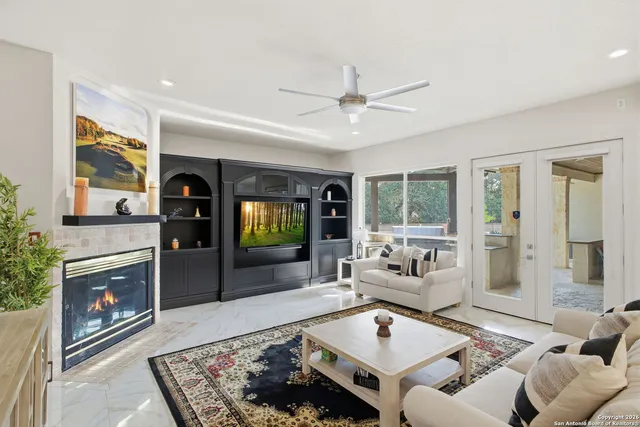 $1,150,000 | 9610 Trophy Oaks Drive, San Antonio, TX 78266