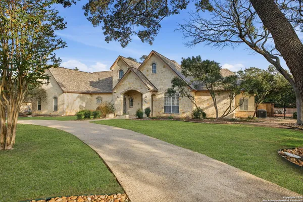 $1,050,000 | 9610 Trophy Oaks Drive, San Antonio, TX 78266