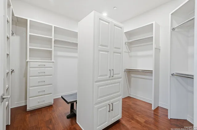 $1,150,000 | 9610 Trophy Oaks Drive, San Antonio, TX 78266