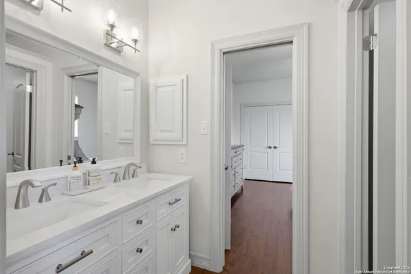 $1,050,000 | 9610 Trophy Oaks Drive, San Antonio, TX 78266