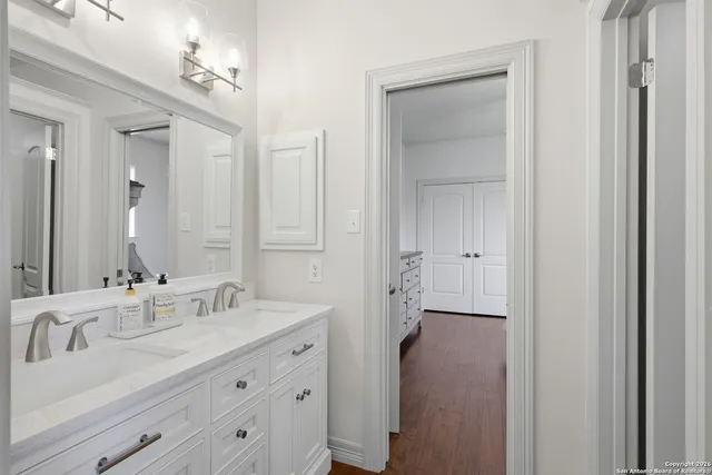 $1,150,000 | 9610 Trophy Oaks Drive, San Antonio, TX 78266