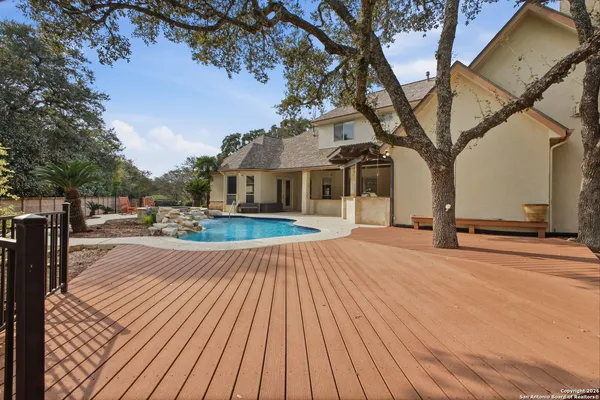 $1,050,000 | 9610 Trophy Oaks Drive, San Antonio, TX 78266