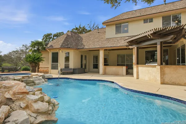$1,050,000 | 9610 Trophy Oaks Drive, San Antonio, TX 78266