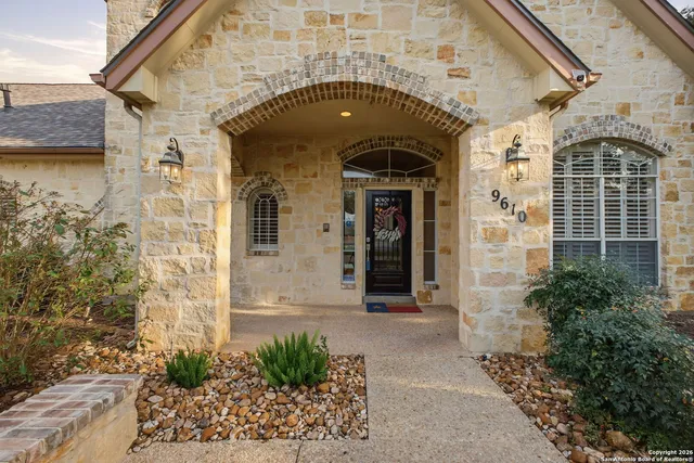$1,150,000 | 9610 Trophy Oaks Drive, San Antonio, TX 78266