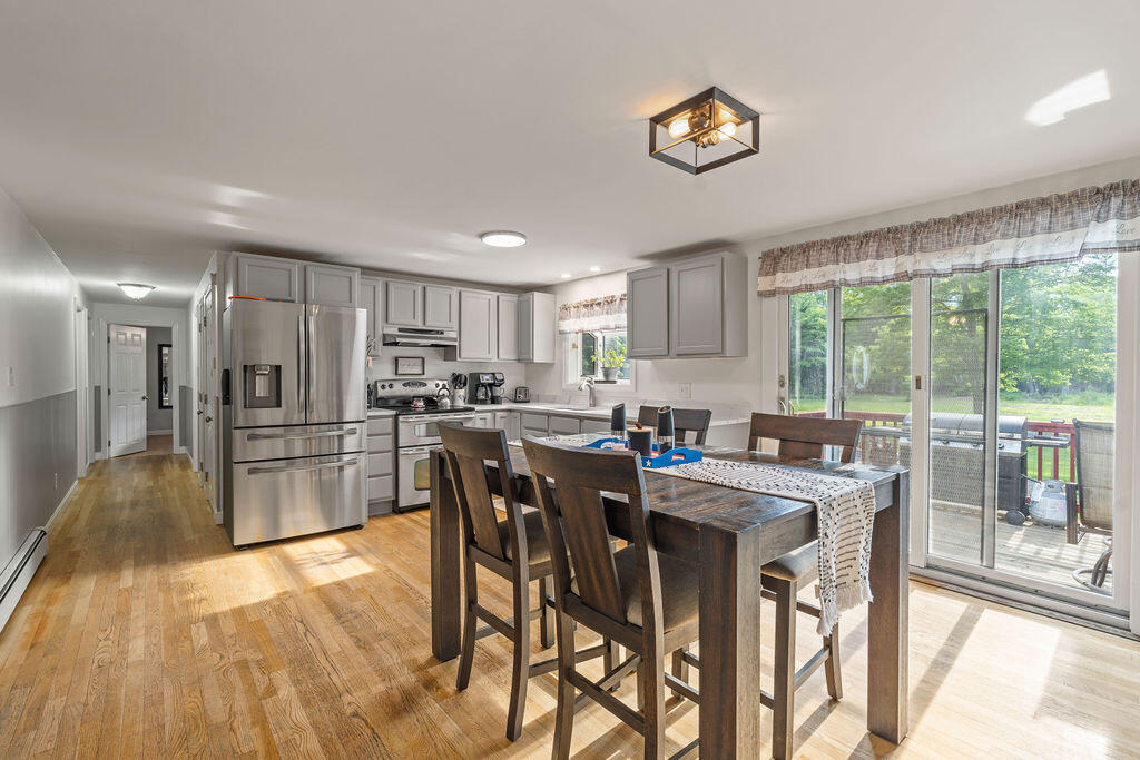 87 Long Swamp Road Berwick, ME 03901 - Photo 6 of 29 DSC09691