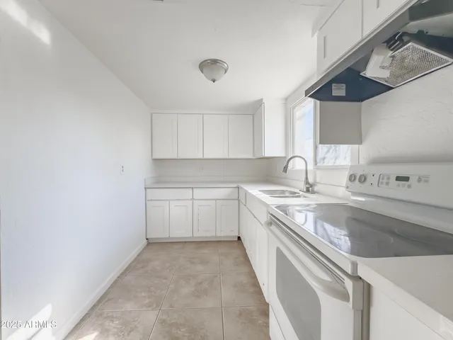 $1,399 | 1927 East Sheridan Street, Unit B, Phoenix, AZ 85006