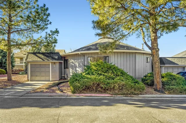 $385,000 | 8100 West Quincy Avenue, Unit G, Littleton, CO 80123