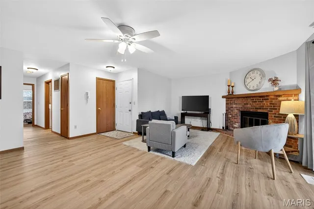 $199,900 | 1051 Windstream, St. Peters, MO 63376