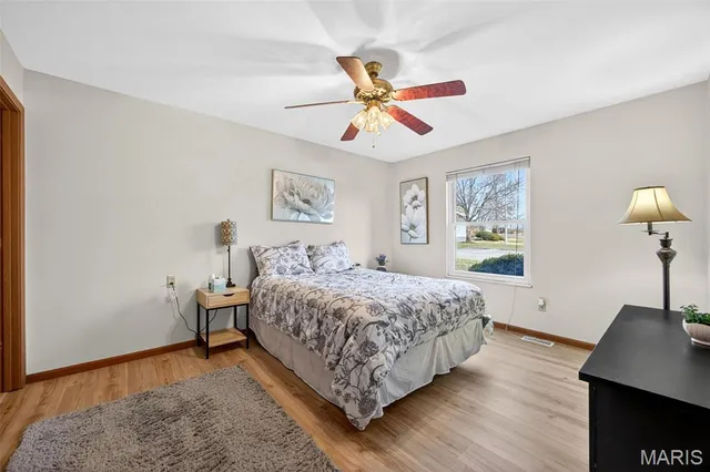 $199,900 | 1051 Windstream, St. Peters, MO 63376