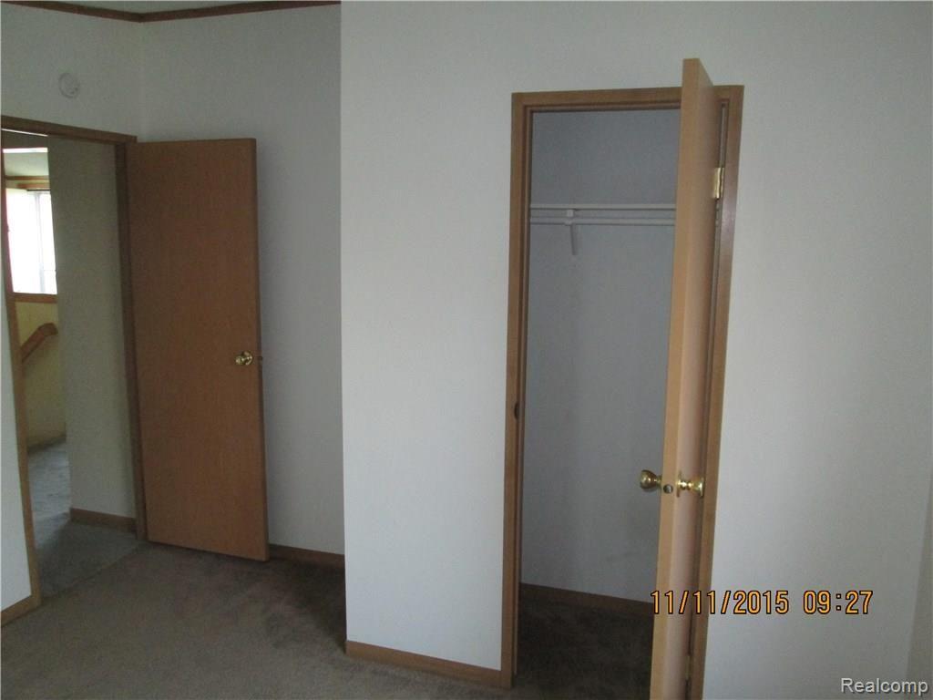 8330 Jordan Road Yale, MI 48097 - Photo 10 of 46 IMG_4053.JPG
