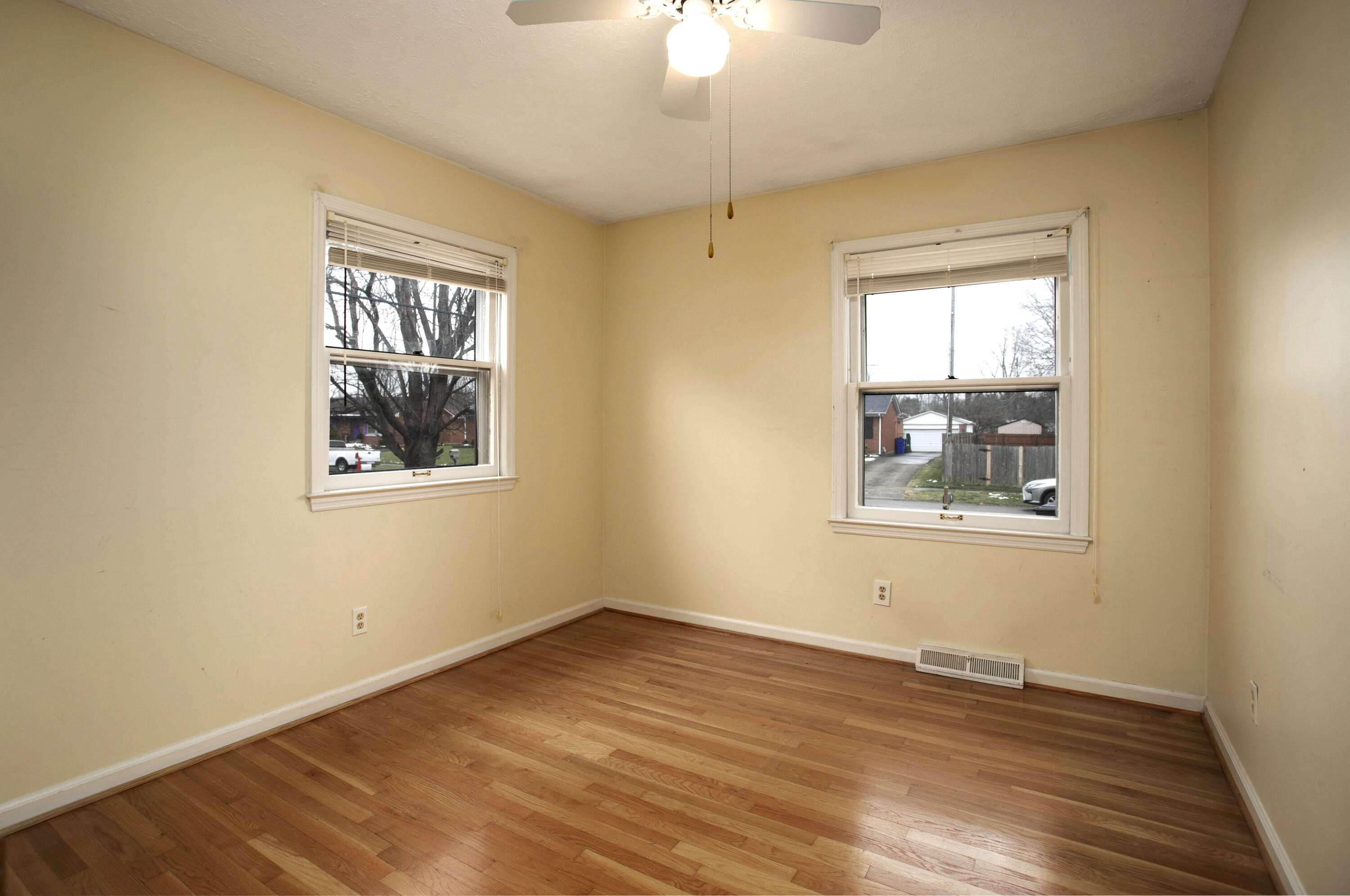 643 Worcester Road Lexington, KY 40503 - Photo 5 of 20 643 Worchester F