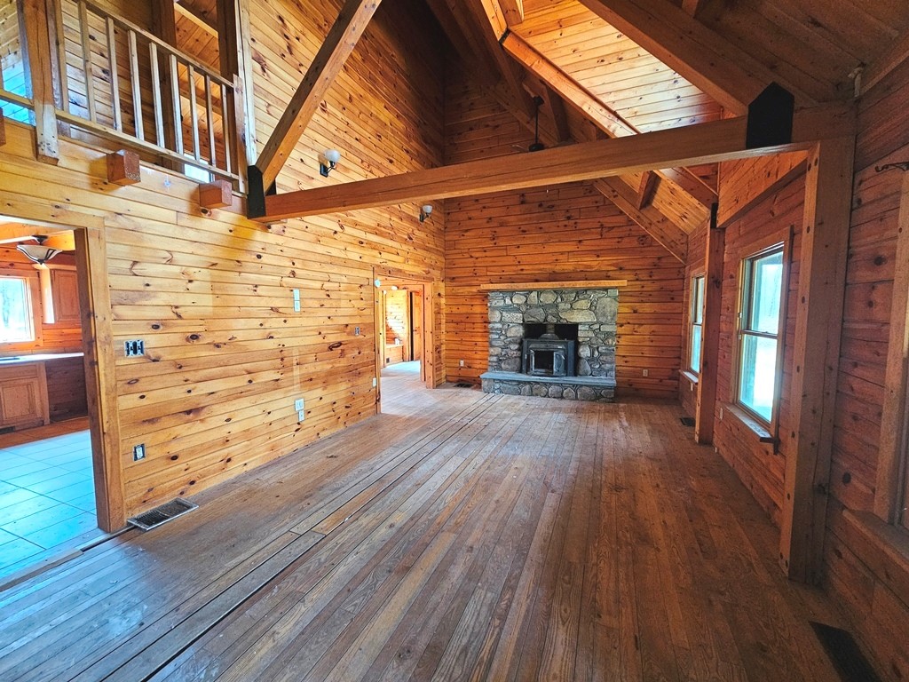 98 Woody Hill Road Westerly, RI 02808 - Photo 6 of 21 Gallery Image 6