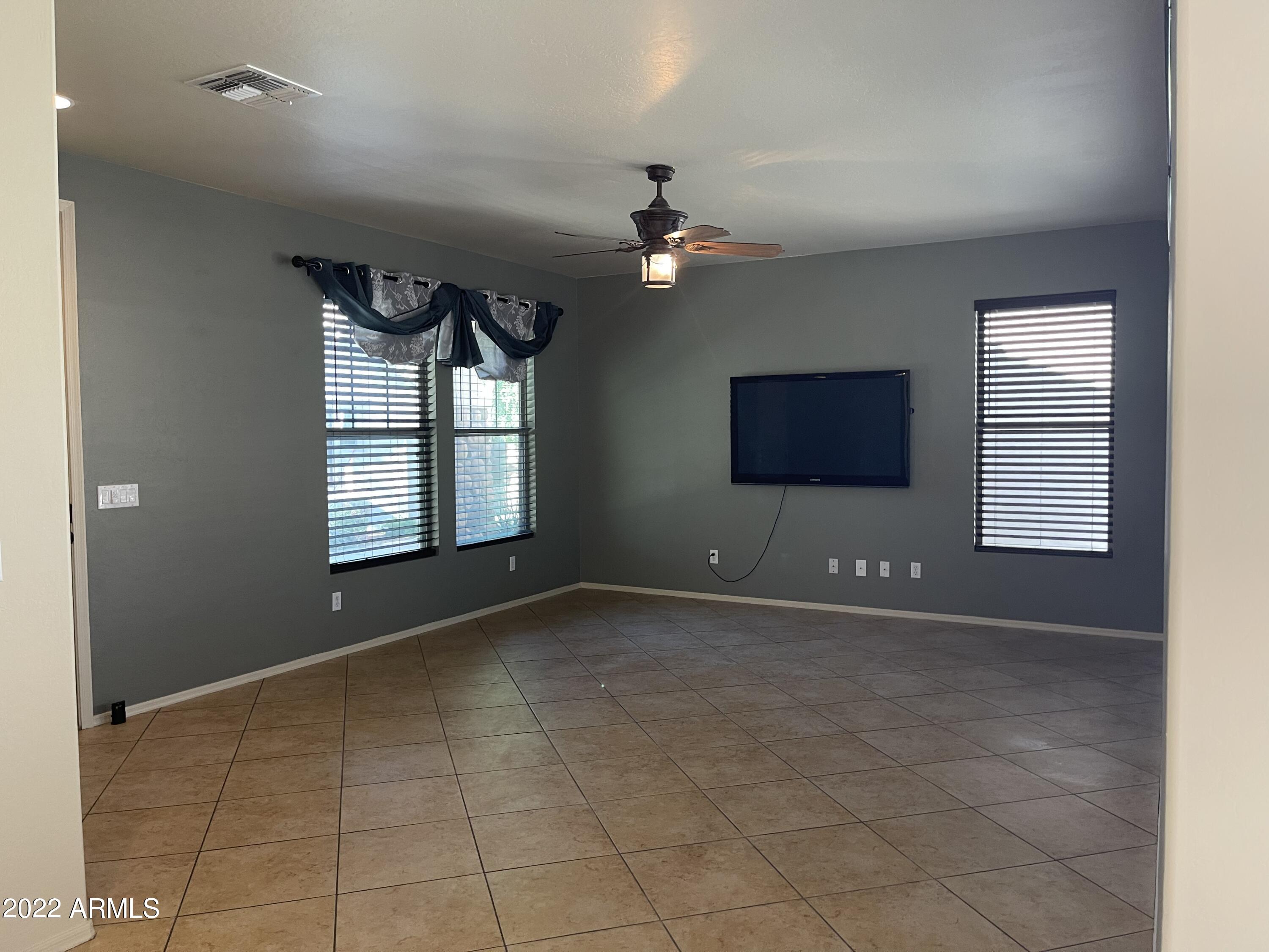 4628 East Blue Sage Road Gilbert, AZ 85297 - Photo 15 of 37 B0D61FFE-0F30-43EE-BB55-2C282DDFFBA8