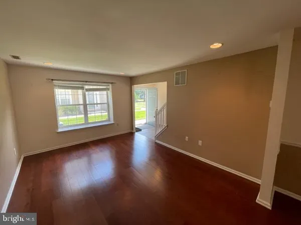 $2,800 | 2408 Stokes Road, Mount Laurel, NJ 08054