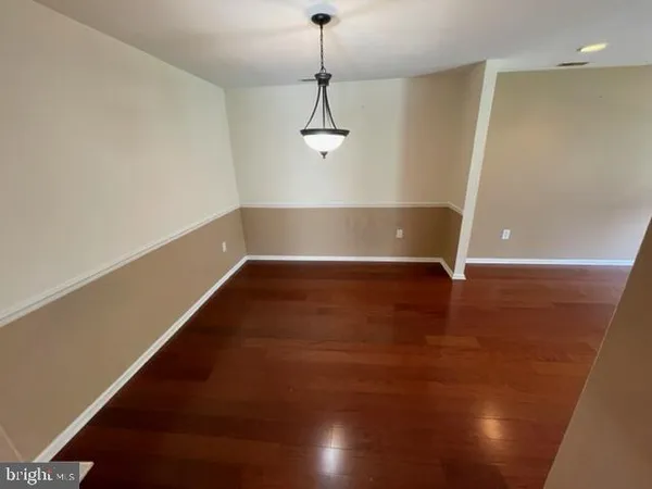 $2,800 | 2408 Stokes Road, Mount Laurel, NJ 08054