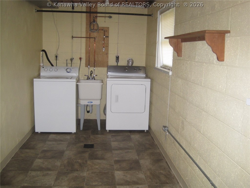 108 Rolling Acres Road Winfield, WV 25213 - Photo 14 of 22 Gallery Image 14