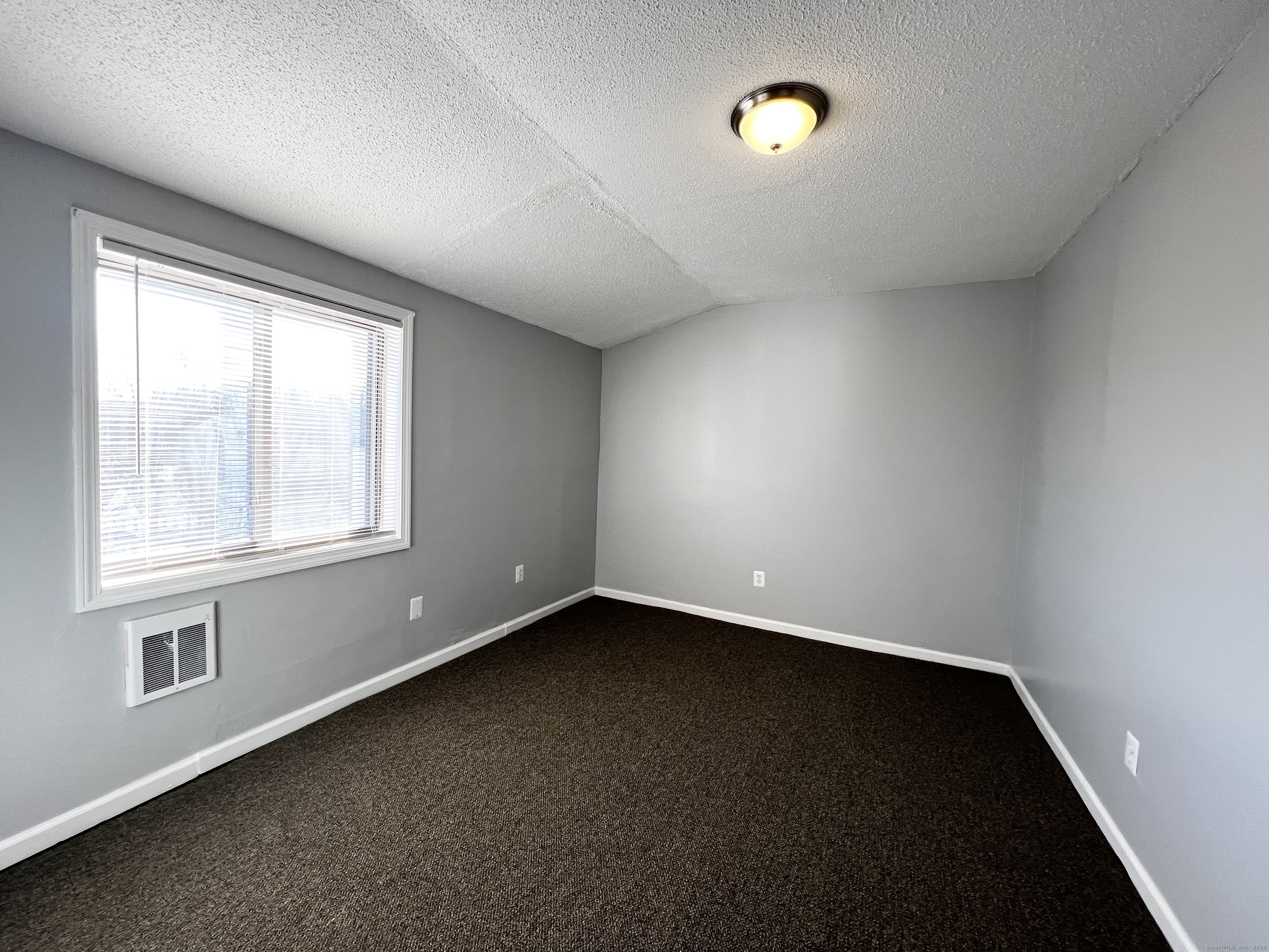 204 South Main Street, Unit 6 Middletown, CT 06457 - Photo 12 of 17