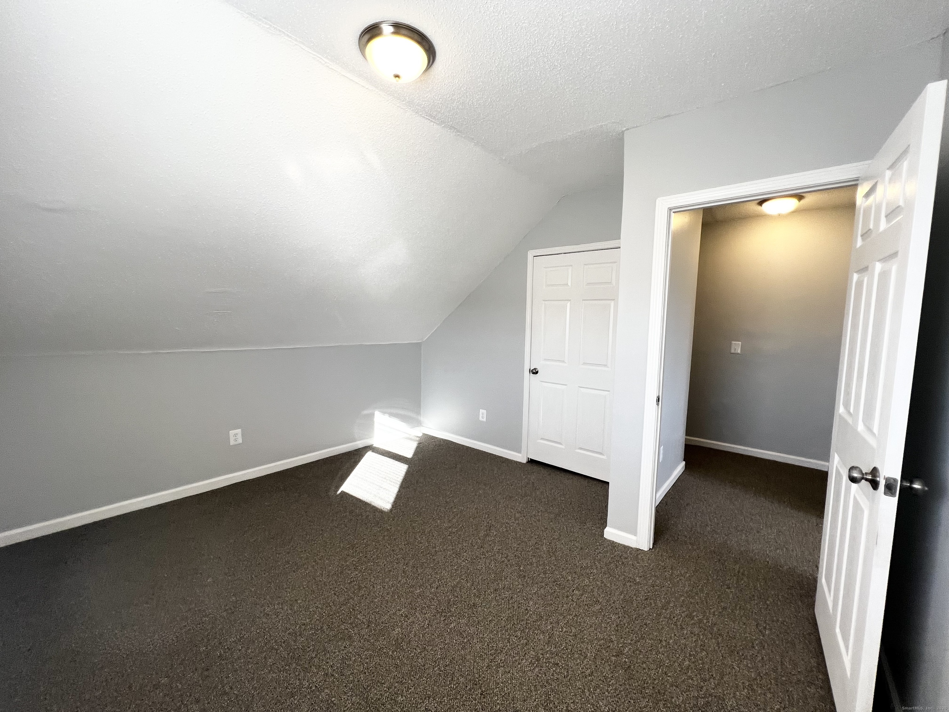 204 South Main Street, Unit 6 Middletown, CT 06457 - Photo 13 of 17