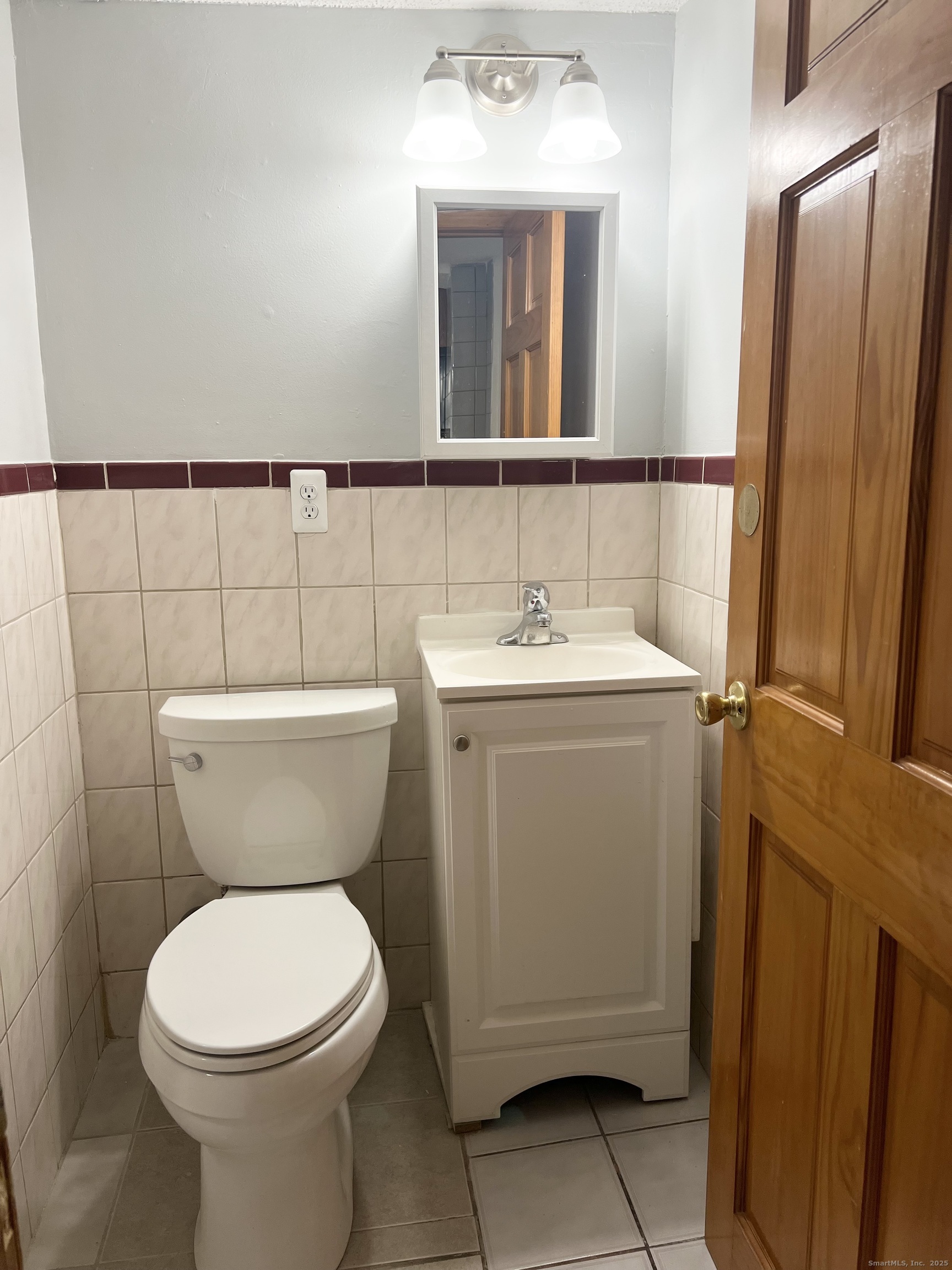 204 South Main Street, Unit 6 Middletown, CT 06457 - Photo 14 of 17