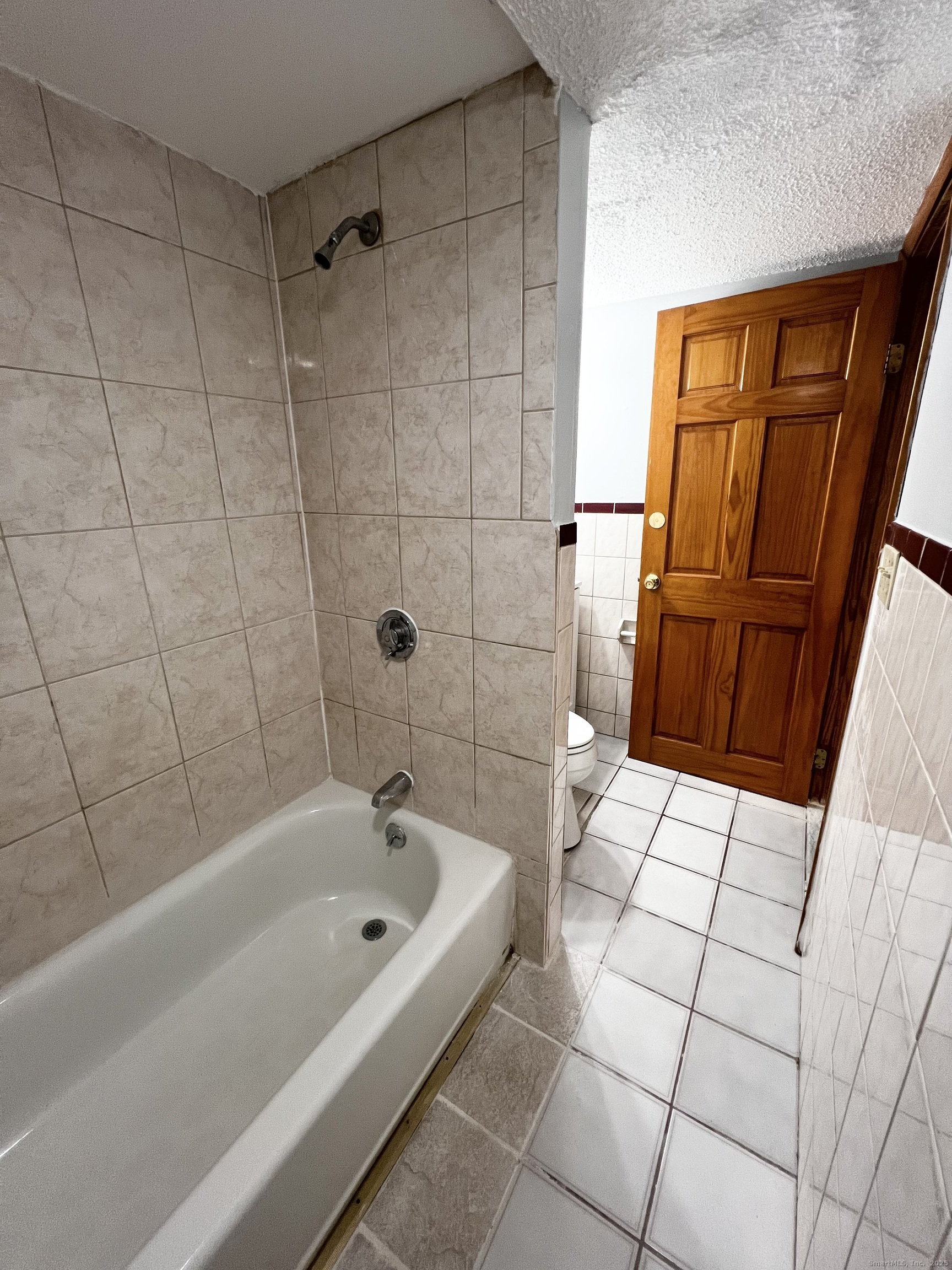 204 South Main Street, Unit 6 Middletown, CT 06457 - Photo 16 of 17