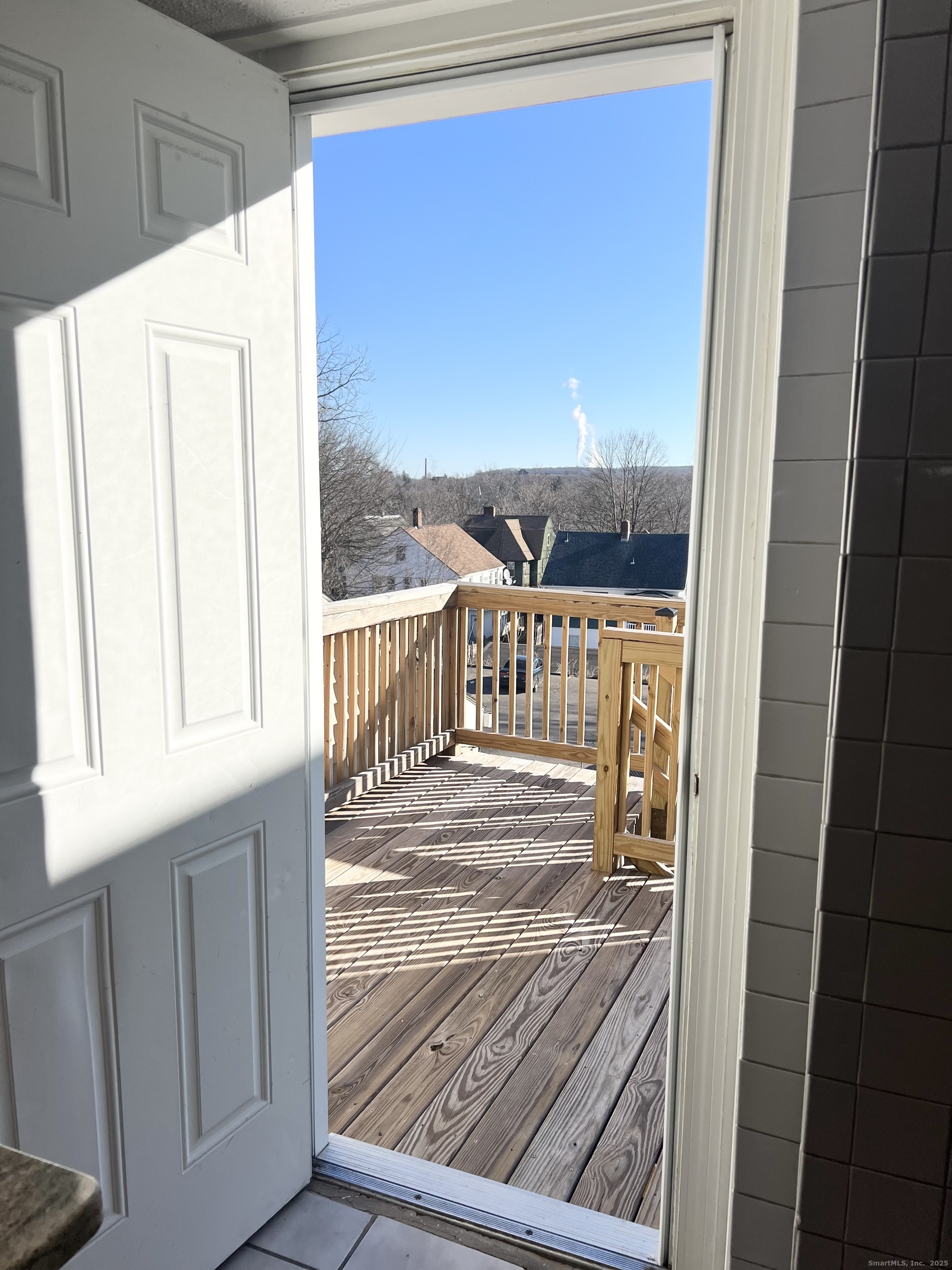 204 South Main Street, Unit 6 Middletown, CT 06457 - Photo 7 of 17