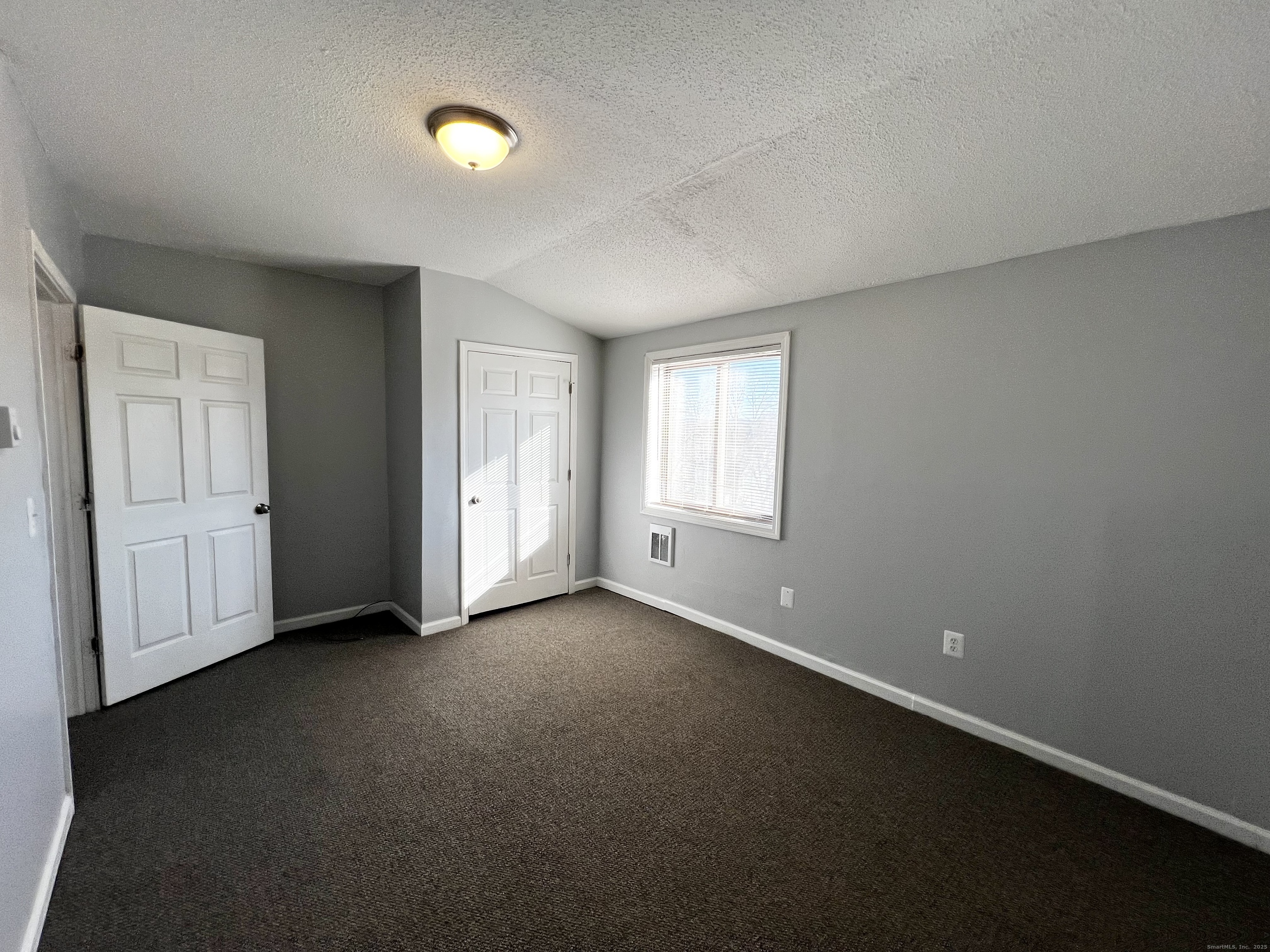 204 South Main Street, Unit 6 Middletown, CT 06457 - Photo 10 of 17