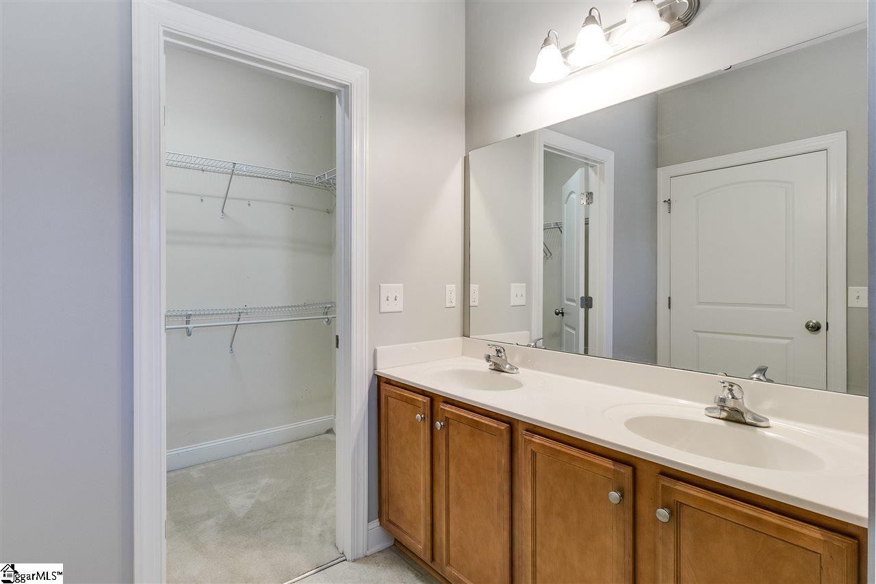 364 Easterlin Way Greenville, SC 29607 - Photo 17 of 32 Gallery Image 17