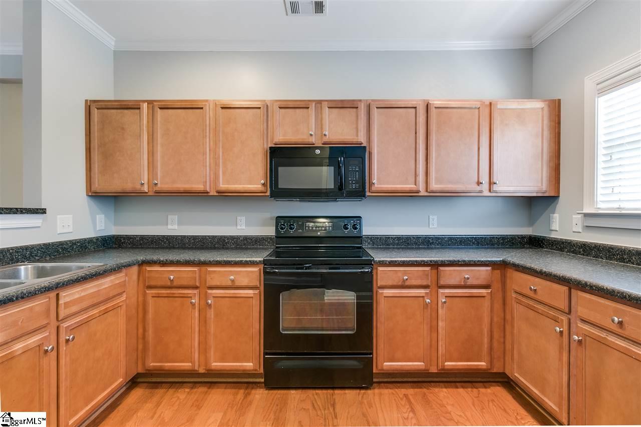 364 Easterlin Way Greenville, SC 29607 - Photo 8 of 32 Gallery Image 8