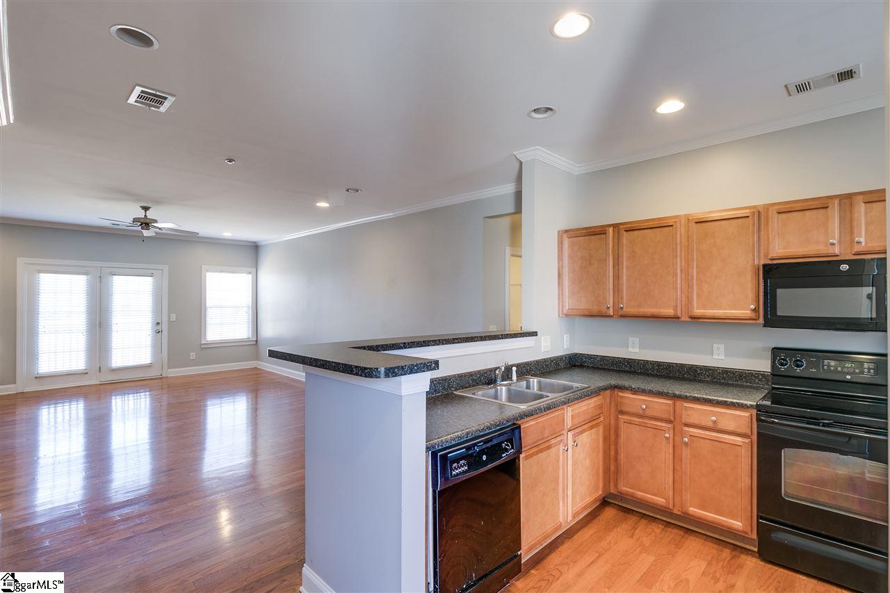 364 Easterlin Way Greenville, SC 29607 - Photo 9 of 32 Gallery Image 9