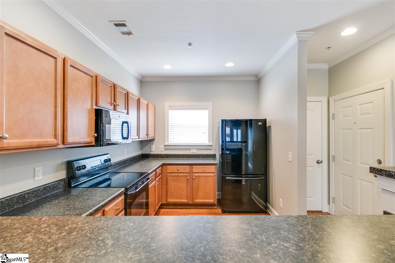 364 Easterlin Way Greenville, SC 29607 - Photo 10 of 32 Gallery Image 10