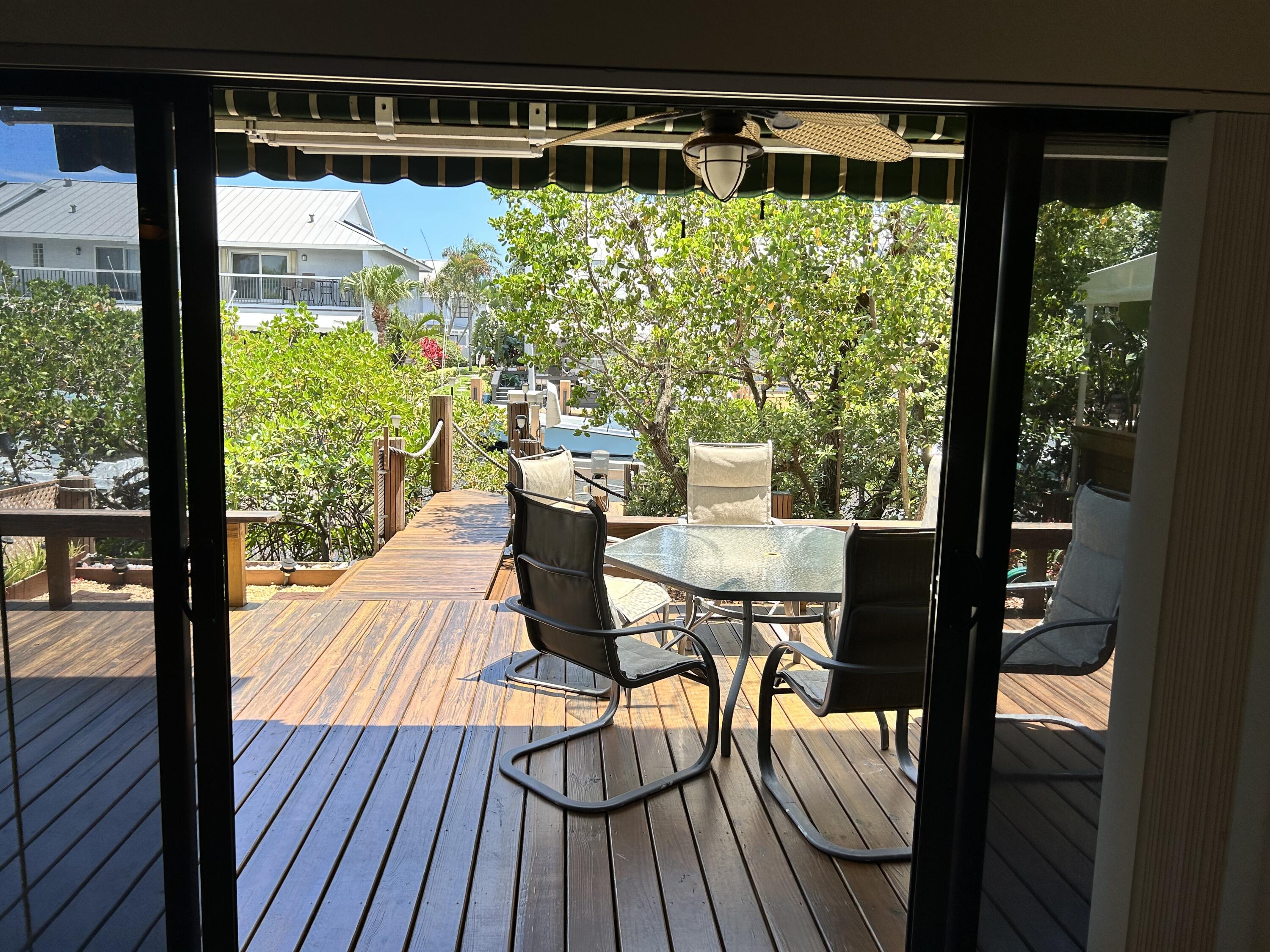 756 Mariners Way Boynton Beach, FL 33435 - Photo 66 of 66 Sliders to Back Deck