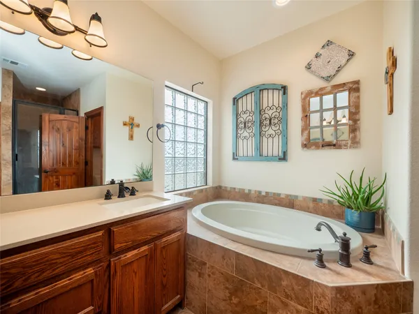 $1,300,000 | 851-877 County Road 455, Coupland, TX 78615