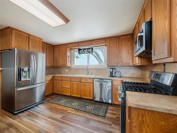 $1,300,000 | 851-877 County Road 455, Coupland, TX 78615