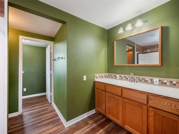 $1,300,000 | 851-877 County Road 455, Coupland, TX 78615