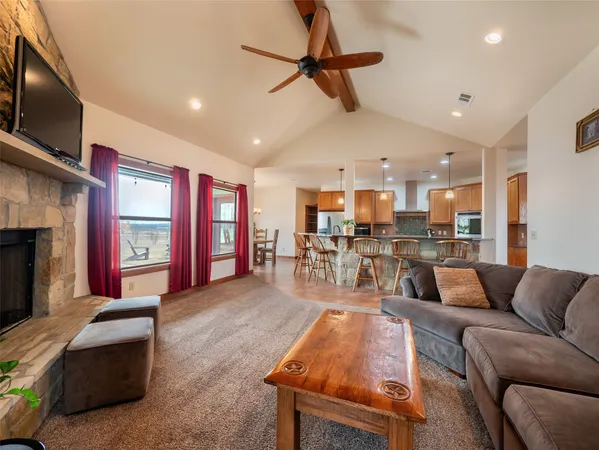 $1,300,000 | 851-877 County Road 455, Coupland, TX 78615