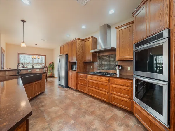 $1,300,000 | 851-877 County Road 455, Coupland, TX 78615