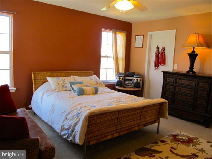 9 Vaccaro Road Lawrenceville, NJ 08648 - Photo 11 of 24 Master Bedroom