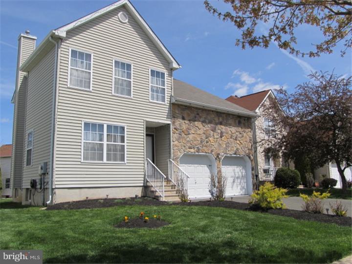 9 Vaccaro Road Lawrenceville, NJ 08648 - Photo 23 of 24 Exterior Front