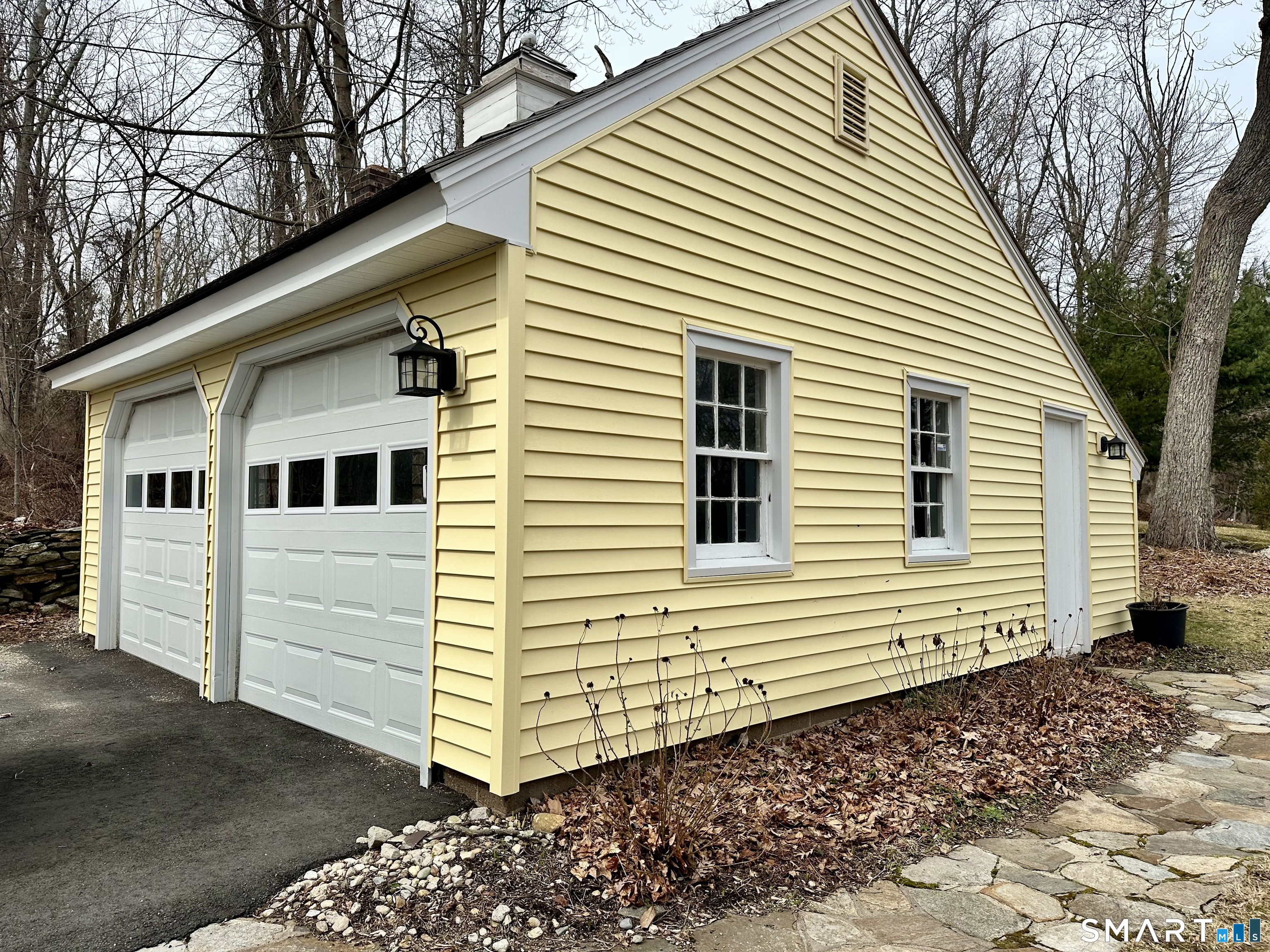 612 Broad Way Coventry, CT 06238 - Photo 11 of 42 Oversize 2-car garage