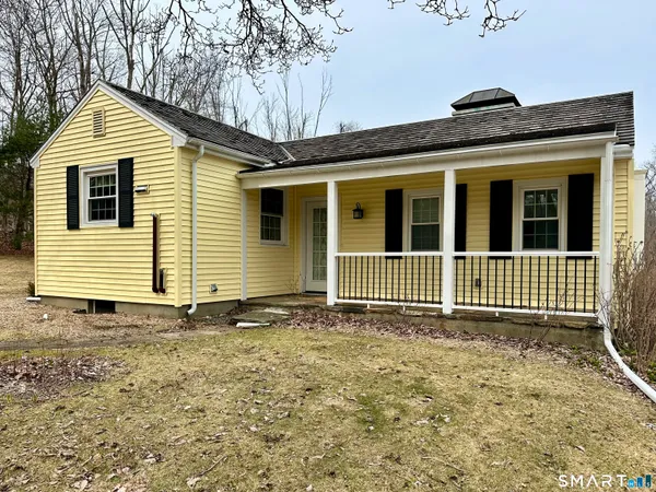 $375,000 | 612 Broad Way, Coventry, CT 06238