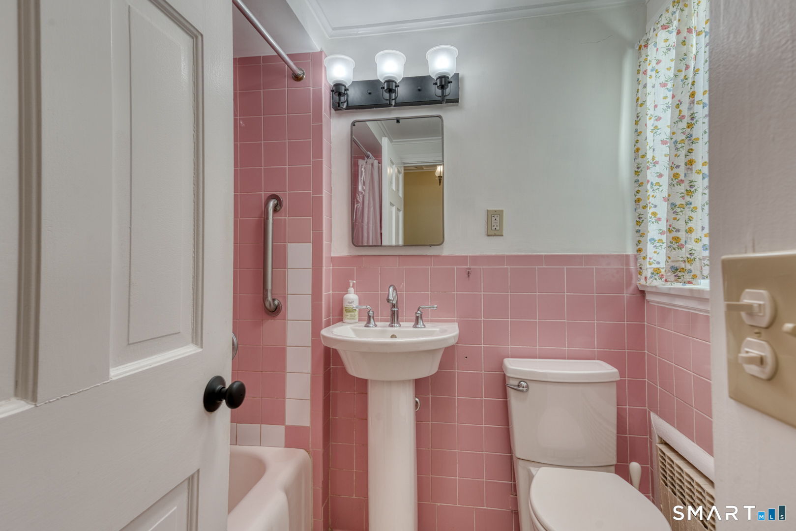 612 Broad Way Coventry, CT 06238 - Photo 26 of 42