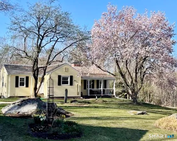 $375,000 | 612 Broad Way, Coventry, CT 06238