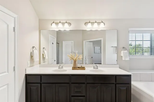 $2,600 | 6210 Eagle Nest Drive, Garland, TX 75044