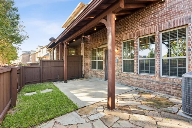 $2,600 | 6210 Eagle Nest Drive, Garland, TX 75044