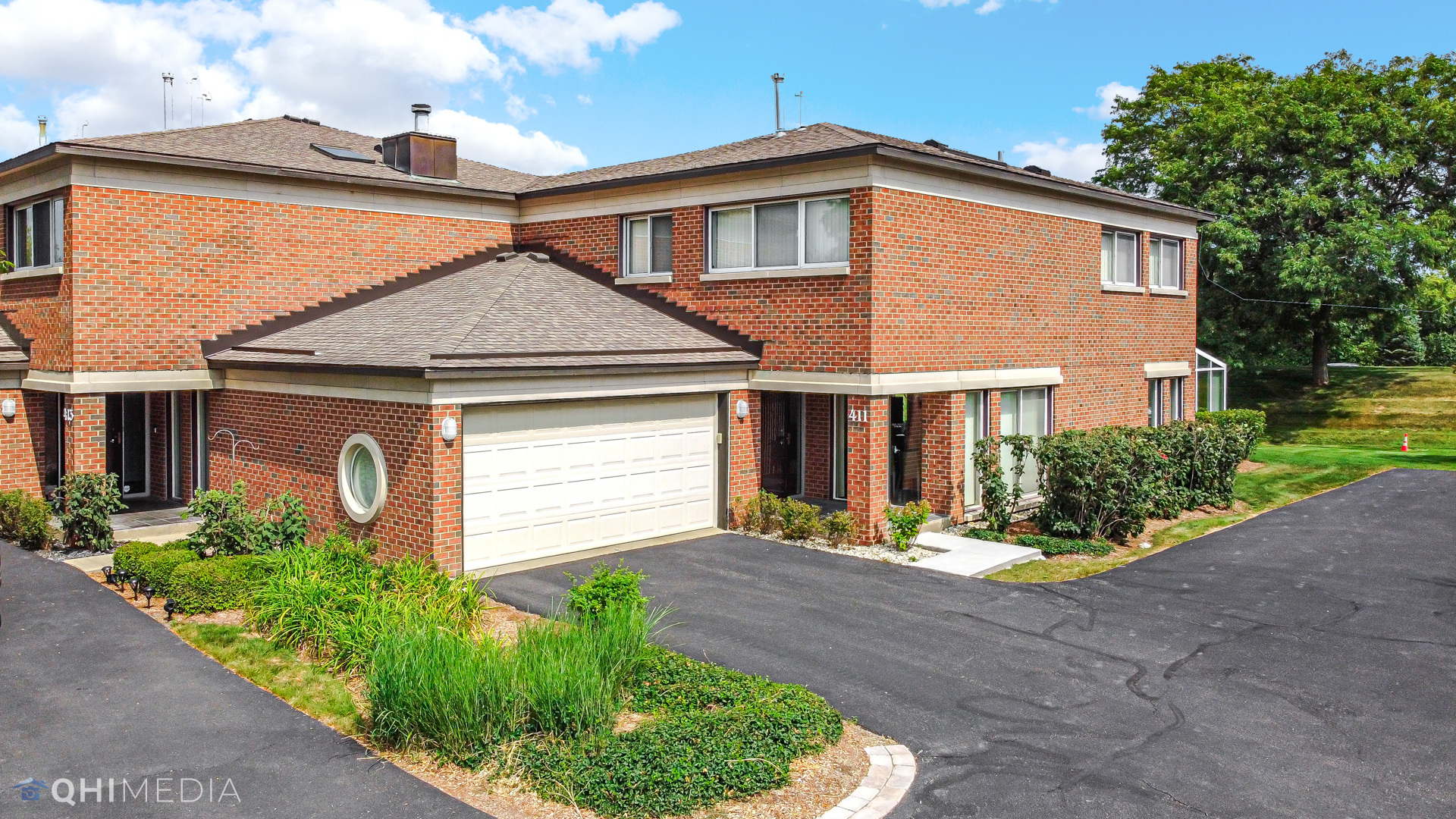 411 Milford Road Deerfield, IL 60015 - Photo 1 of 37